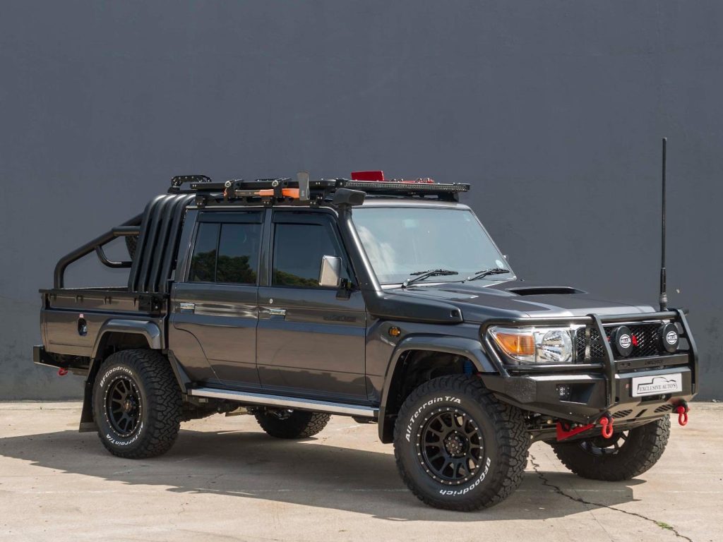 Toyota Land Cruiser 79 4.5D V8 Pick-Up Dcab